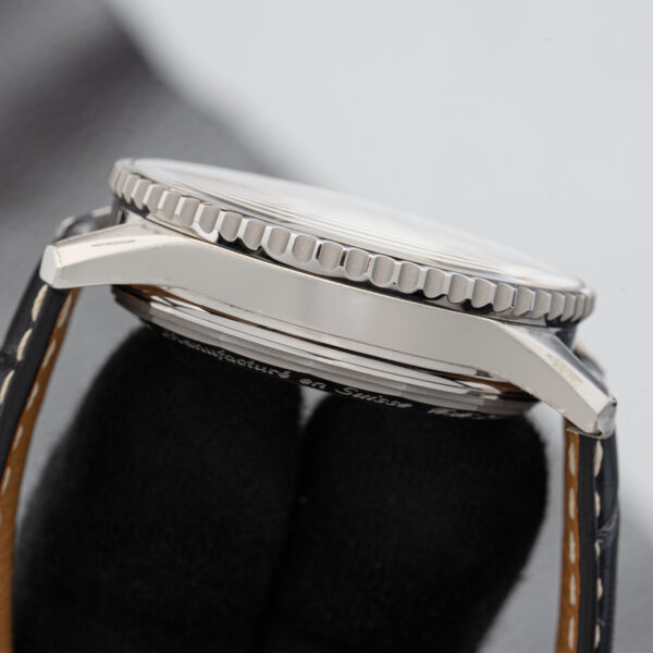 Breitling AB0121