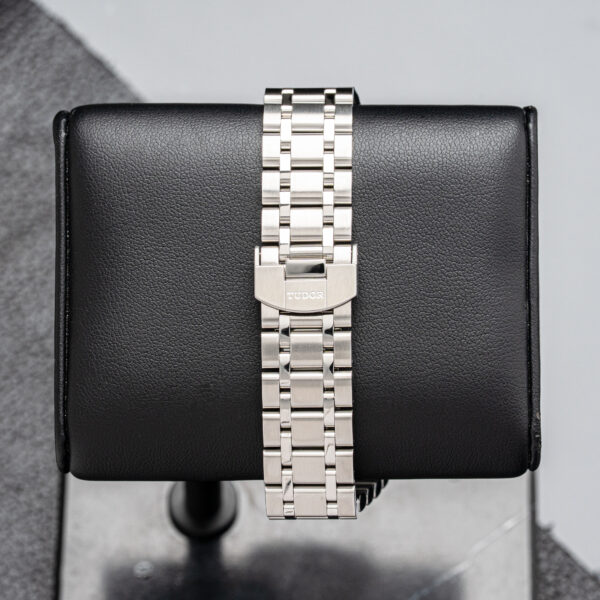 Tudor 28600