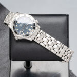 Omega 2562.80