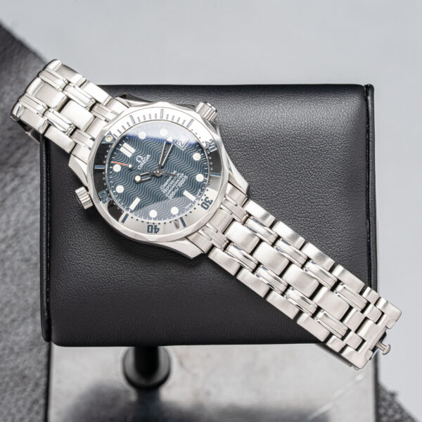 Omega 2552.80