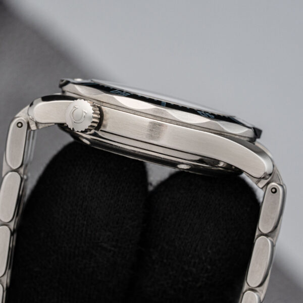 Omega 2552.80