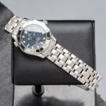 Omega 2562.80