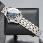 Omega 2562.80