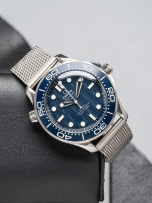 Omega 210.30.42.20.03.002