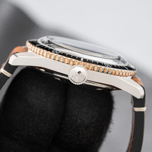 Oris 01 733 7707 4356
