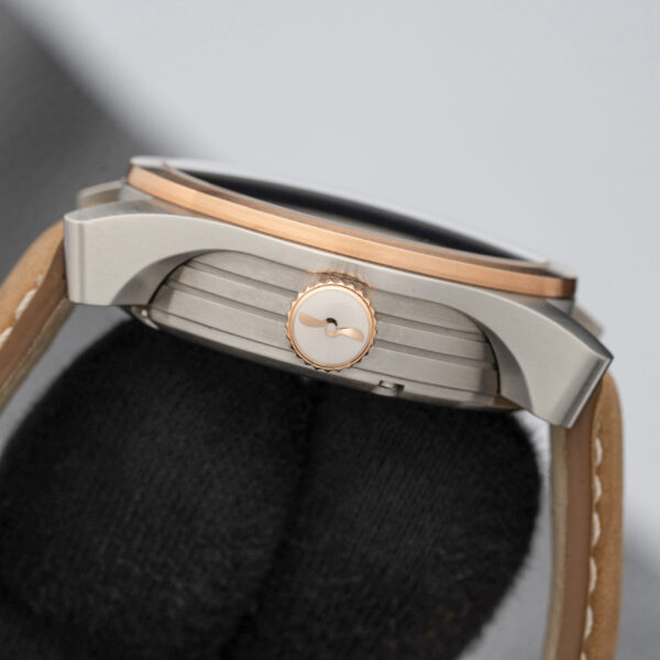 Bremont SOLO37-RG-R-S
