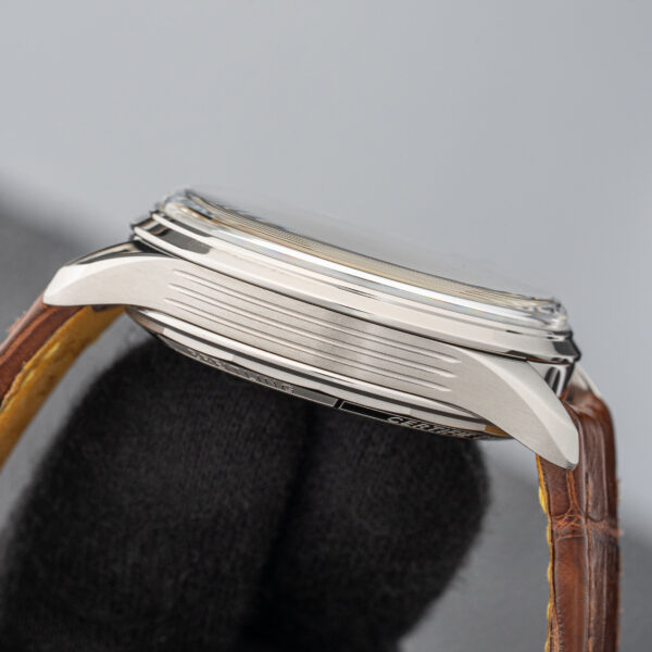 Breitling AB0930D31L1P1