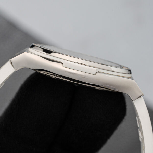 Hublot 542.NE.2010.LR.1204