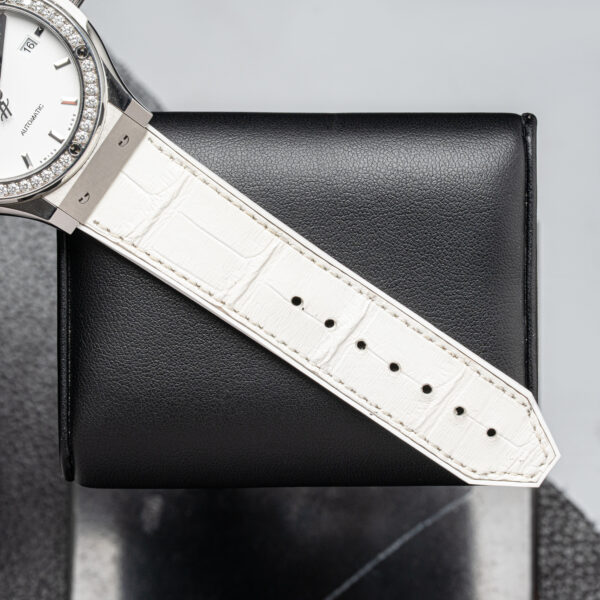 Hublot 542.NE.2010.LR.1204