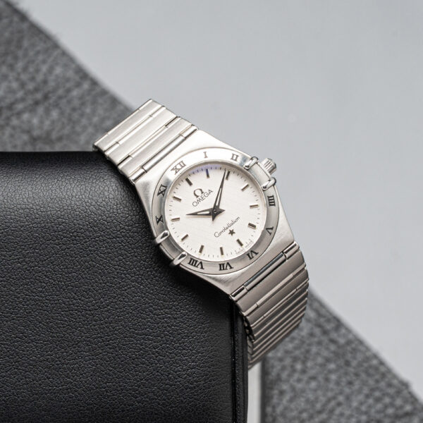 Omega 1572.30
