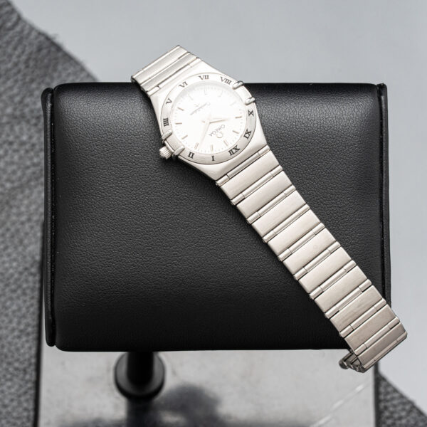 Omega 1572.30
