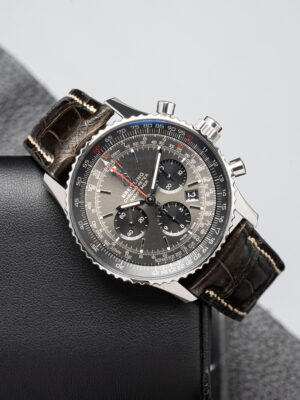 Breitling AB03102A1F1P1