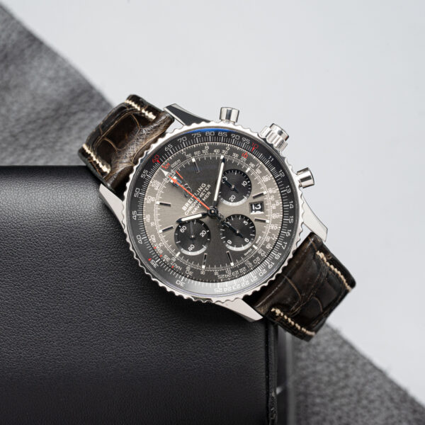 Breitling AB03102A1F1P1