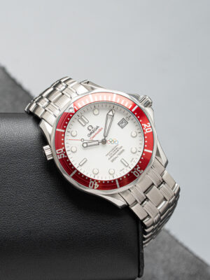 Omega 212.30.41.20.04.001