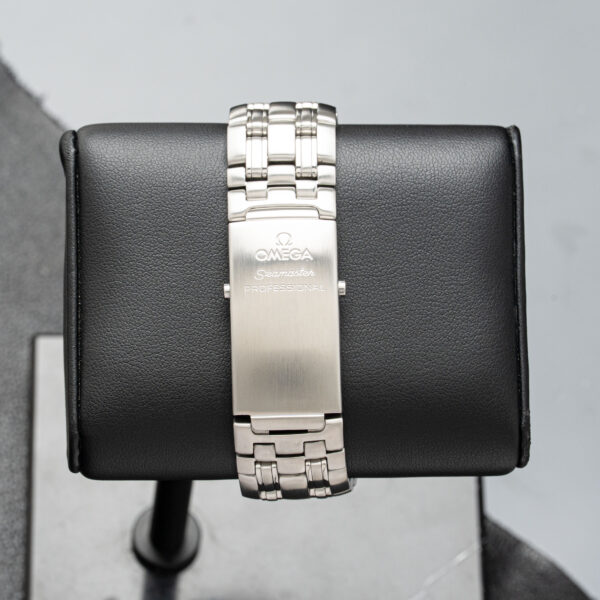 Omega 212.30.41.20.04.001