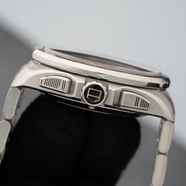 Tag Heuer CAV5115.BA0902