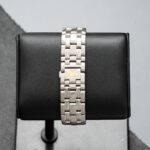 Omega 2562.80