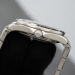 Omega 2562.80